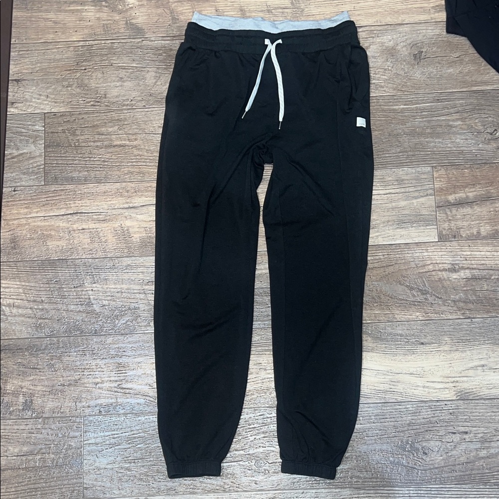 Vuori joggers